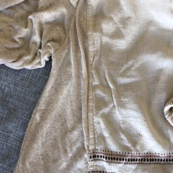 Loose fitting cotton shirt - Picture 4 of 5